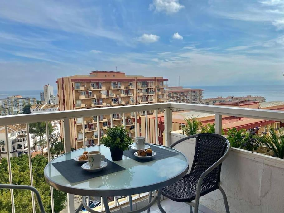 Malabiz Home Piscina Terraza Con Vistas Y Playa Benalmadena Exterior photo